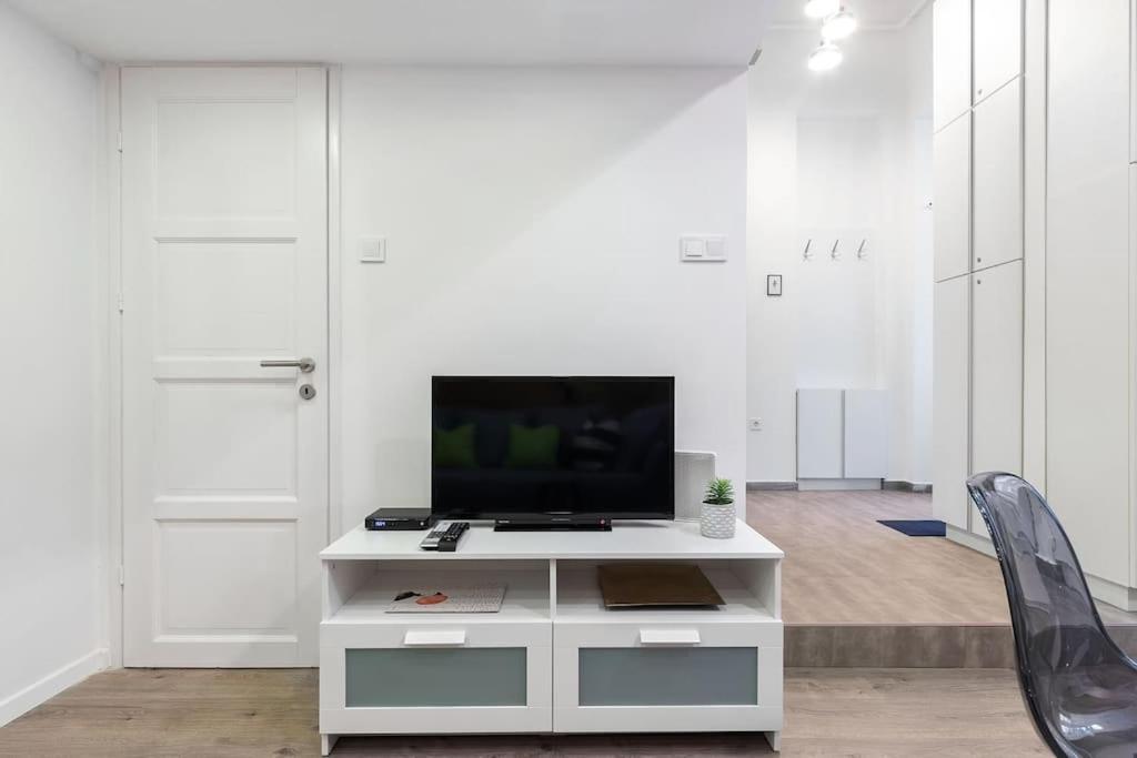 Amazing Kazinczy Flat No. 1 Budapest Apartment Ngoại thất bức ảnh