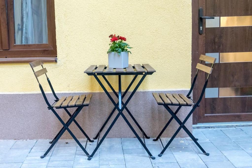 Amazing Kazinczy Flat No. 1 Budapest Ngoại thất bức ảnh